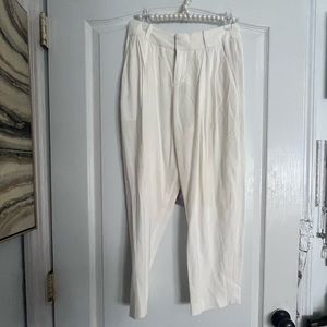 A.L.C. WHITE PLEATED HIGH RISE TAPERED SLIM LEG PANT
